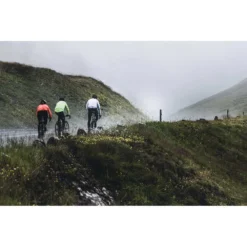 Rogelli Emergency Rain Jacket -Pedal Yon Sales rogelli emergency rain jacket 7