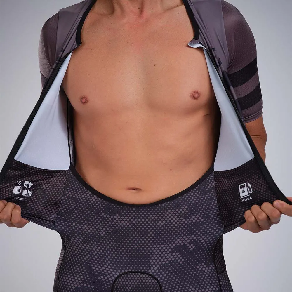 ZOOT Aero Full Zip Digi Camo Short Sleeve Trisuit 13 ZOOT Aero Full Zip Digi Camo Short Sleeve Trisuit - Image 11